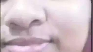 Sexy bhabhi nude breasts showing on video call