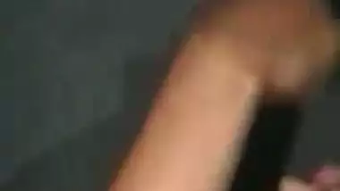 A village lady’s Tamil blowjob makes her man cum
