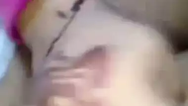 Bhojpuri horniest girl fingering with mehandi fingers MMS