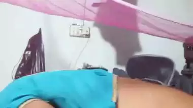 Village lady rides on her man’s hard dick in xxx desi MMS