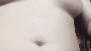 Nephew fucks his aunt’s shaved pussy in desi xxx MMS