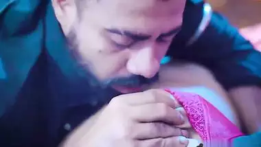 Muslim man fucks his hijabi sister in Bangladeshi sex video